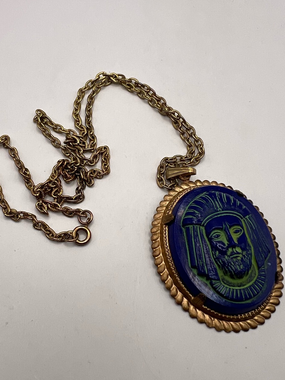 Vintage Molded Czech Glass Egyptian Revival Pharaoh Pendant Necklace